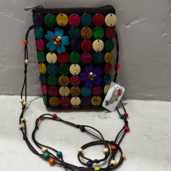 Multicolor Coconut Shell Beaded Crossbody Bag NEW Hawaii Vacation - Picture 1 of 16